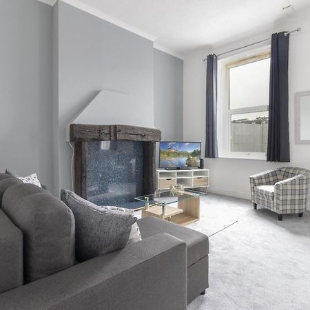 Apartmán Alexandra - Large 3 Bed Perfect For Contractors, Free Parking, Fast Wifi And Great Value! Plymouth Exteriér fotografie