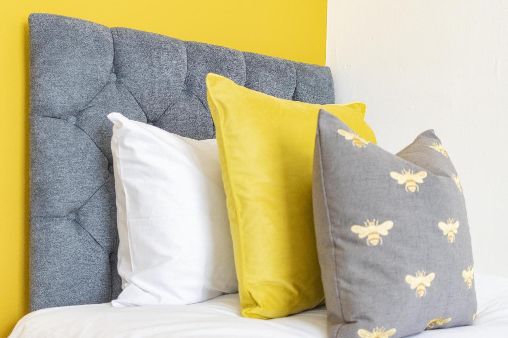Apartmán Alexandra - Large 3 Bed Perfect For Contractors, Free Parking, Fast Wifi And Great Value! Plymouth Exteriér fotografie